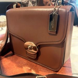 🐸Coach page calf leather bag